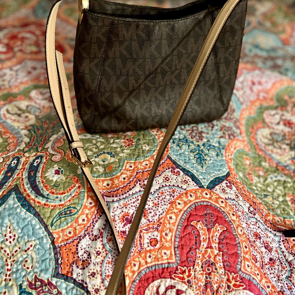 MK purse
